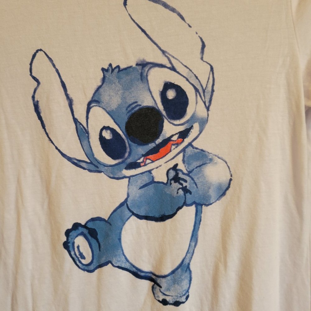 Stitch Short Sleeve T-Shirt (Size M) - Picture 2 of 4